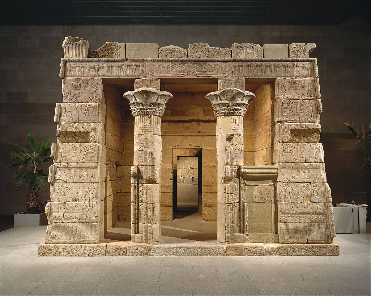 O "Templo de Dendur" no Metropolitan Museum of Art em Nova York.