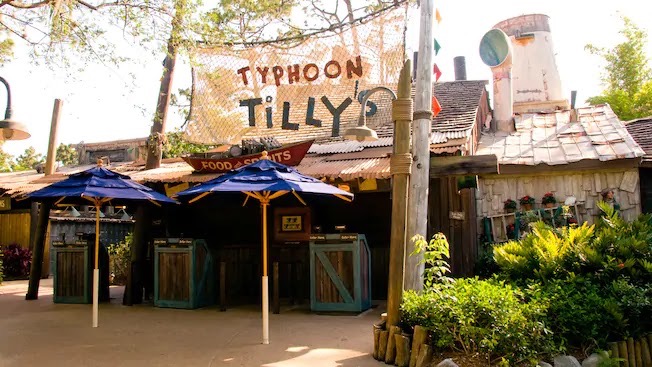 Typhoon Tilly's no disney's typhoon lagoon em Orlando.